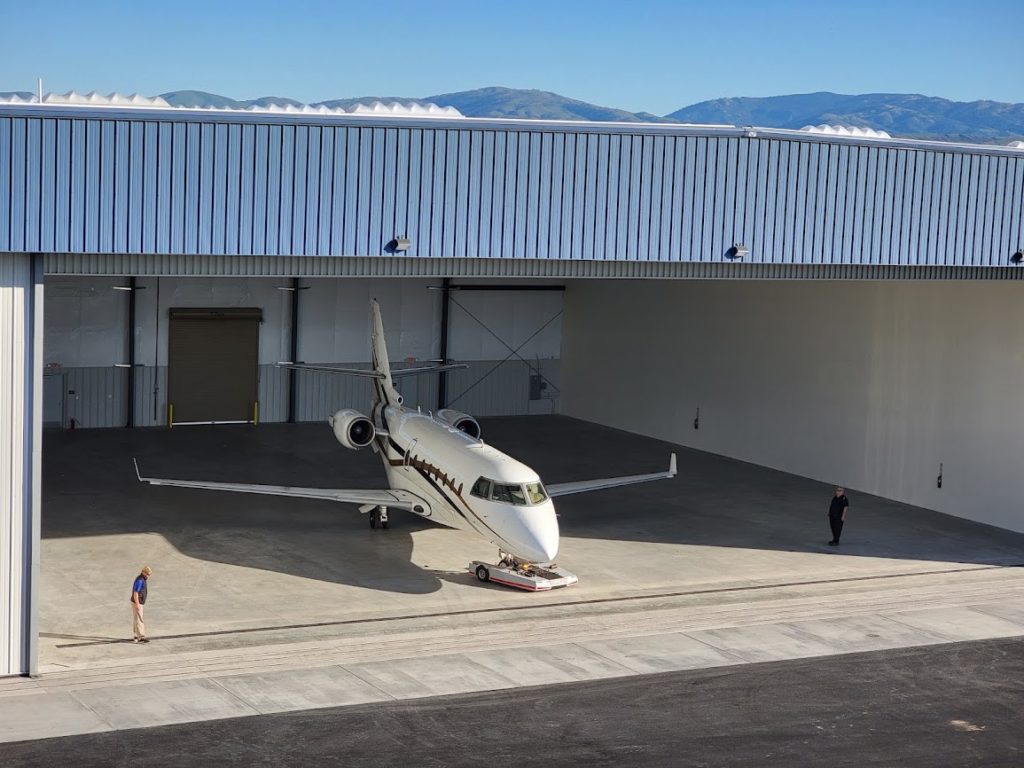 Featured Project: Metal Airplane Hangar at Sunriver Airport